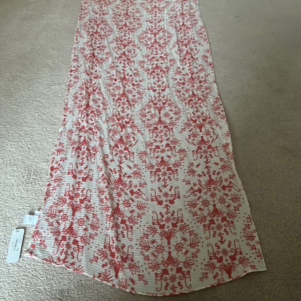Charming Charlie NEW sealife coral medi white pink 100% rayon scarf wrap